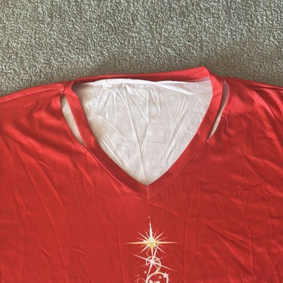 Holiday Christmas Tree Long Sleeve Top! - Picture 3 of 10